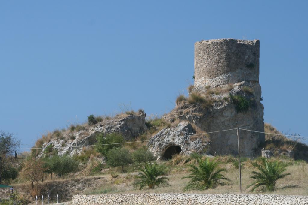 Gullo Capo Vaticano 리카디 외부 사진